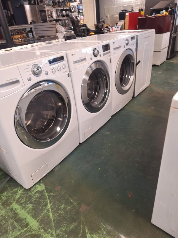 It is available✅️ washers, dryers,